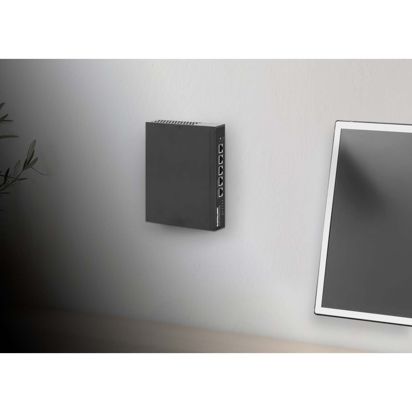 Switch con 5 puertos 10 Gb Ethernet Image 8